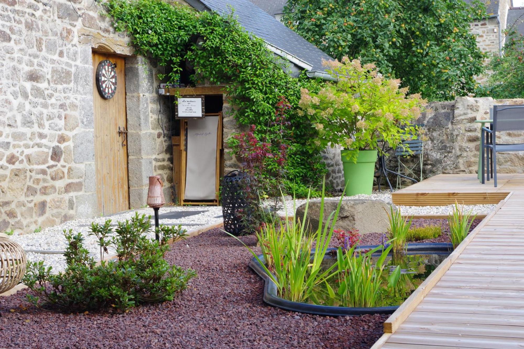 Maison Alfred Et Agatha Pleudihen-sur-Rance Exteriör bild