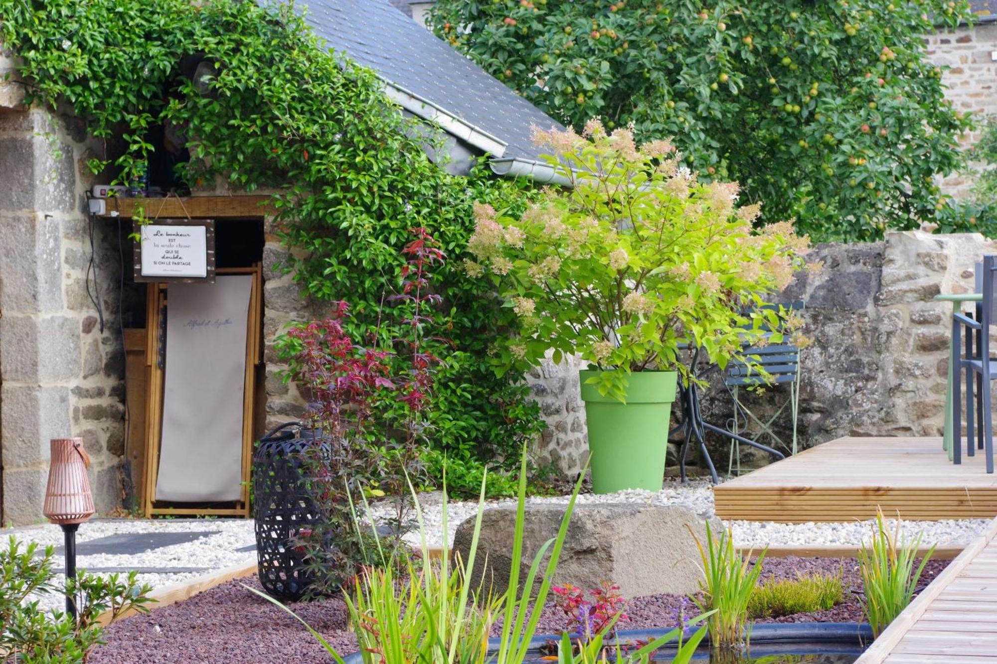 Maison Alfred Et Agatha Pleudihen-sur-Rance Exteriör bild